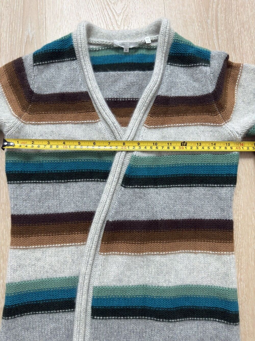 Vince 100% Cashmere Striped Cardigan Sweater M As Seen On Big Bang Theory Penny - Picture 6 of 16